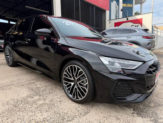 AUDI A3 2.0 40 TFSI GASOLINA SPORTBACK PERFORMANCE BLACK S-TRONIC AUDI A3 2.0 40 TFSI GASOLINA SPORTBACK PERFORMANCE BLACK S-TRONIC